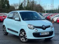 Used Renault Twingo Play 70 HP (51 kW) 2015 Blue Hatchback