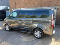 Begagnad Ford Tourneo Custom Titanium 2019 Grå Van