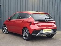 Used Hyundai i20 Premium 100 HP (73 kW) 2024 Red Hatchback