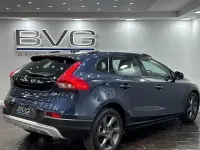 Used Volvo V40 114 HP (83 kW) 2014 Blue Hatchback