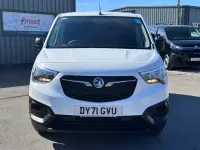 Usado Vauxhall Combo 100 CV (73 kW) 2021 Blanco Monovolumen