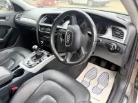 Usado Audi A4 Comfort 2013 Cinzento Sedan