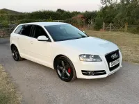 Used Audi A3 Comfort 2011 White Hatchback