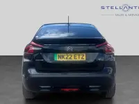 Begagnad Citroën e-C4 98 kW (134 HK) 2022 Svart Halvkombi