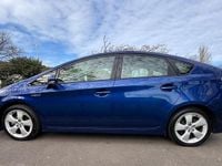 Used Toyota Prius 136 HP (100 kW) 2010 Blue Hatchback