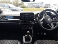 Używany VW T-Roc R-line 150 KM (110 kW) 2023 Srebrny SUV