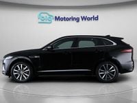 Second-hand Jaguar F-Pace R-Dynamic 2022 Negru SUV