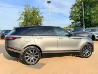 Used Land Rover Range Rover Velar SE Dynamic 240 HP (176 kW) 2017 Silver SUV