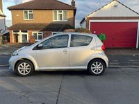 Used Toyota Aygo Platinum 67 HP (49 kW) 2008 Silver Hatchback