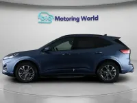 Käytetty Ford Kuga ST-Line 225 HP (165 kW) 2022 Sininen Katumaasturi