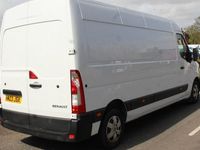 Used Renault Master Business 135 HP (99 kW) 2023 White MPV