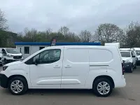 Second-hand Peugeot Partner Premium 131 CP (96 kW) 2021 Alb Monovolum