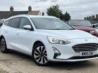 Used Ford Focus Zetec 125 HP (91 kW) 2019 White Estate