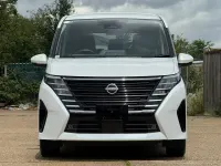Used Nissan Serena 2025 White MPV