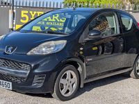 Begagnad Peugeot 107 68 HK (50 kW) 2009 Svart Halvkombi