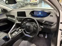 Used Peugeot 5008 Allure 130 HP (95 kW) 2018 White SUV