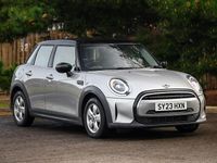 Używany Mini Cooper Classic 136 KM (100 kW) 2023 Srebrny Hatchback