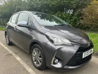 Begagnad Toyota Yaris 2020