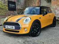 Używany Mini Cooper D Hatch 2017 Pomarańczowy Hatchback