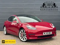 Usado Tesla Model 3 Performance 461 kW (627 HP) 2019 Vermelho Sedan