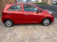 Used Kia Picanto 85 HP (62 kW) 2013 Red Hatchback