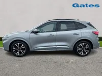 Używany Ford Kuga ST-Line X 225 KM (165 kW) 2023 Srebrny SUV