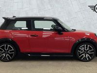 Used Mini Cooper Hatch 113 kW (154 HP) 2025 Red Hatchback