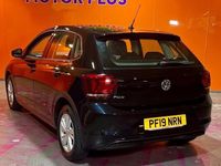 Used VW Polo SE 65 HP (47 kW) 2019 Black Hatchback