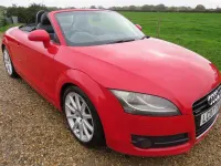 Begagnad Audi TT 251 HK (184 kW) 2007 Röd Sportkupé