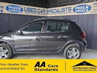Used Dacia Sandero Comfort 90 HP (66 kW) 2018 Black Hatchback
