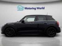 Used Mini Cooper Classic 134 HP (98 kW) 2022 Blue/black Hatchback