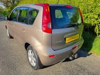 Begagnad Nissan Note Acenta 110 HK (80 kW) 2007 Beige Halvkombi