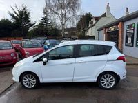 Begagnad Ford B-MAX Titanium 2017 Vit Minibuss