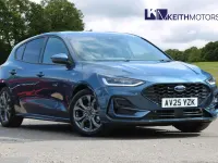 New Ford Focus ST-Line 125 HP (91 kW) 2025 Blue Hatchback