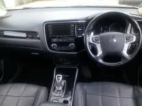 Usado Mitsubishi Outlander 200 HP (147 kW) 2017 Branco SUV