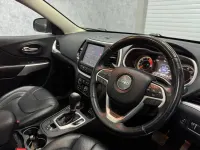 Used Jeep Cherokee Overland 200 HP (147 kW) 2017 Black SUV