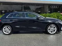 Usado Audi A3 Sport 190 HP (139 kW) 2023 Preto Sedan