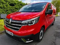 Used Renault Trafic 148 HP (108 kW) 2023 Red