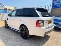 Used Land Rover Range Rover HSE 255 HP (187 kW) 2012 White SUV