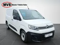 Used Citroën Berlingo 75 HP (55 kW) 2019 White MPV