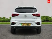 Second-hand MG ZS Trophy Connect 127 kW (173 CP) 2023 Alb SUV
