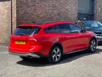 Used Ford Focus Active 125 HP (91 kW) 2020 Red Estate