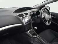 Used Honda Civic SE Plus 98 HP (72 kW) 2017 Black Hatchback