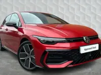 Second-hand VW Golf VIII Black Edition 2026 Roșu Hatchback