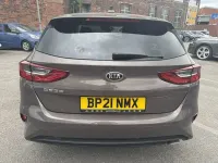 Used Kia Ceed 118 HP (86 kW) 2021 Brown Hatchback