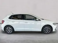 Used VW Polo Life 95 HP (69 kW) 2023 White Hatchback