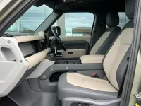 Used Land Rover Defender SE Dynamic 249 HP (183 kW) 2022 Green SUV