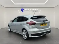 Used Ford Focus ST 185 HP (136 kW) 2017 Silver Hatchback