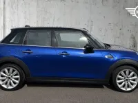 Used Mini Cooper Classic 134 HP (98 kW) 2019 Blue Hatchback