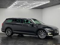 Begagnad VW Passat Advance 218 HK (160 kW) 2018 Grå Kombi